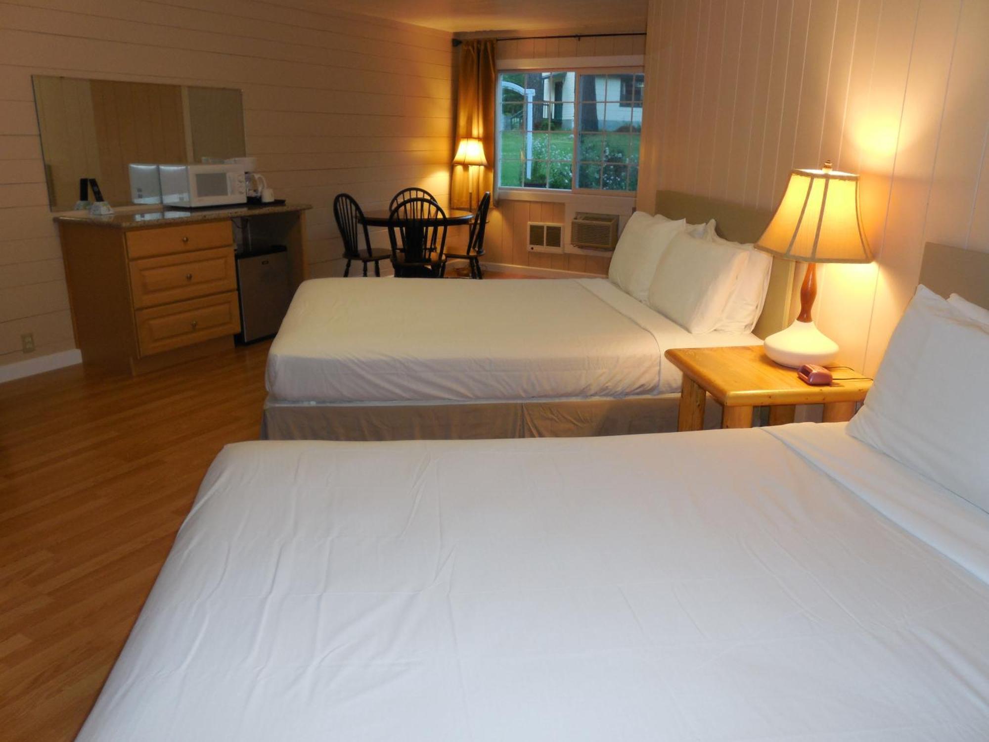 Mountain View Lodge - No Pets Allowed Пеквуд Номер фото