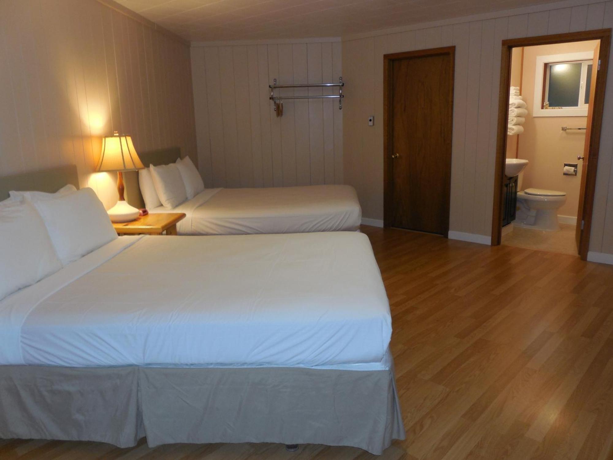 Mountain View Lodge - No Pets Allowed Пеквуд Номер фото